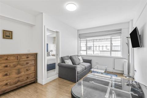 1 bedroom flat for sale, Nell Gwynn House, Sloane Avenue, SW3