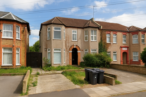 1 bedroom flat for sale, Mansfield Road, Ilford IG1