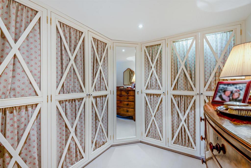 8639209-interior15-800.jpg