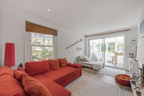 3 bedroom flat for sale, Glentham Road, Barnes, SW13