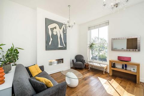 2 bedroom flat for sale, Cambridge Gardens, London W10