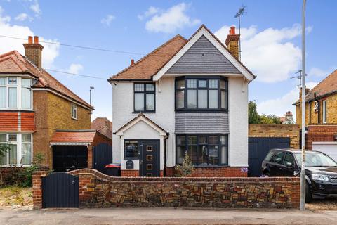 3 bedroom detached house for sale, Grange Road, Broadstairs CT10