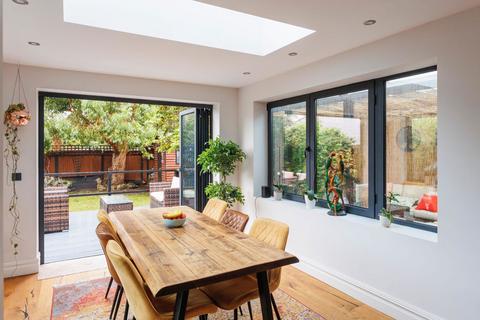 3 bedroom detached house for sale, Grange Road, Broadstairs CT10