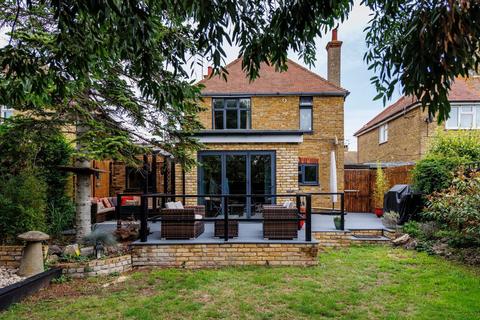 3 bedroom detached house for sale, Grange Road, Broadstairs CT10