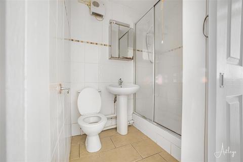 1 bedroom apartment to rent, Irvine Court, Mumbles