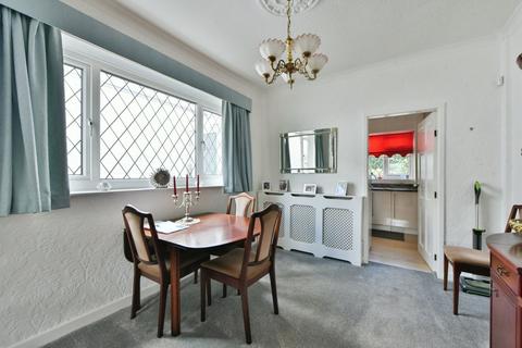 2 bedroom detached bungalow for sale, Hillary Avenue, Ashton-under-Lyne OL7