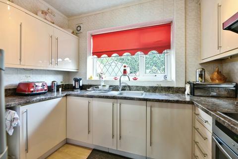 2 bedroom detached bungalow for sale, Hillary Avenue, Ashton-under-Lyne OL7
