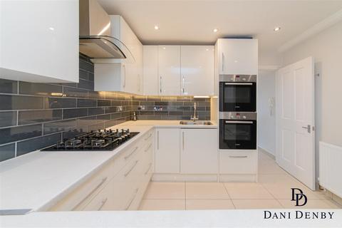 undefined, Stevenage Crescent, Borehamwood WD6