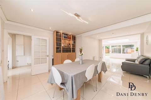 undefined, Stevenage Crescent, Borehamwood WD6