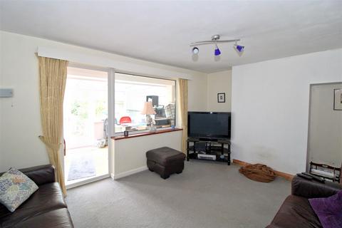 3 bedroom semi-detached house for sale, Highlands Road, Seaford