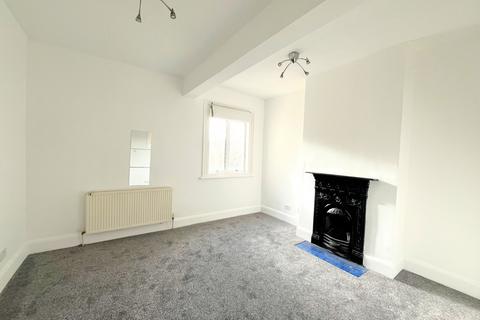 1 bedroom flat for sale, Pembury Road, Westcliff-on-Sea SS0