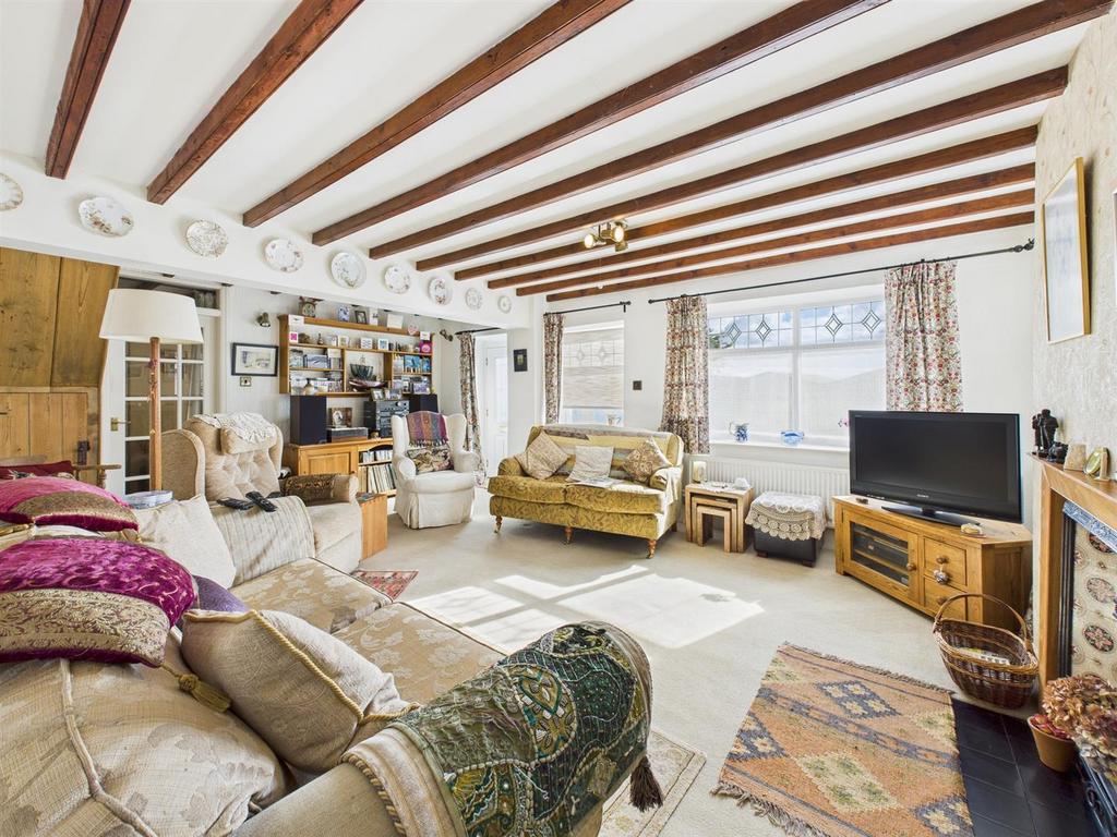 Lounge: