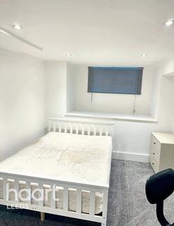 6 bedroom terraced house for sale, Langdale Terrace, Leeds
