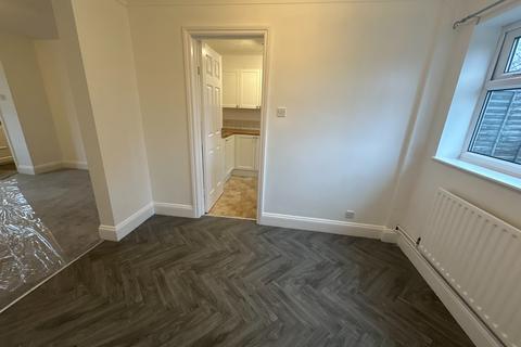 undefined, Glamis Close, Stretton, Burton-on-Trent, DE13