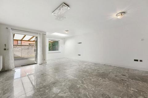 undefined, Morphou Road, Mill Hill, London, Barnet, NW7 1BG