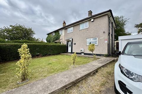 3 bedroom semi-detached house for sale, De Lacy Avenue, Almondbury, Huddersfield, HD5 8NT