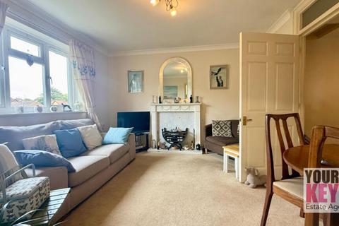 undefined, Wentworth Close Lyminge Folkestone CT18 8LZ