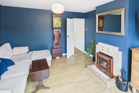 undefined, Orchard Grove, Chalfont St. Peter, Gerrards Cross, Buckinghamshire, SL9