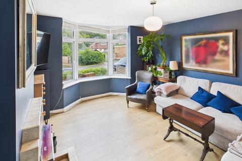 3 bedroom semi-detached house for sale, Orchard Grove, Chalfont St. Peter, Gerrards Cross, Buckinghamshire, SL9