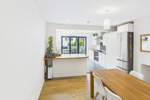 3 bedroom semi-detached house for sale, Orchard Grove, Chalfont St. Peter, Gerrards Cross, Buckinghamshire, SL9
