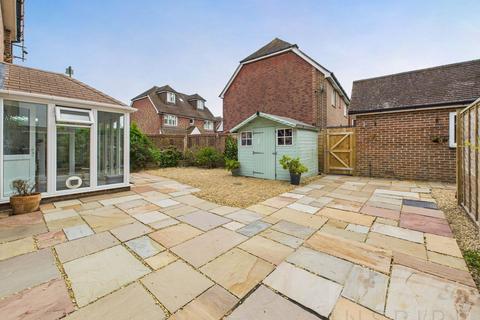 undefined, The Hemsleys, Crawley RH11