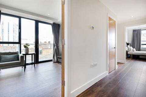 2 bedroom apartment to rent, 80 Back Church Lane, Twyne House Apartments, London