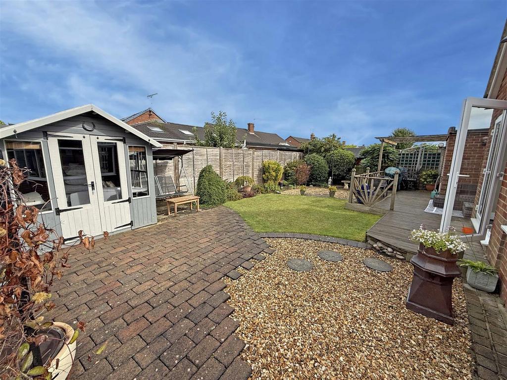 Back Garden v2.jpg