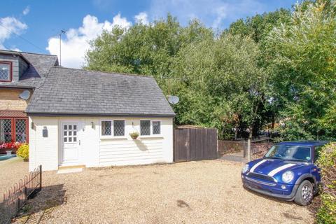 undefined, Woburn Road, Hockliffe, Leighton Buzzard