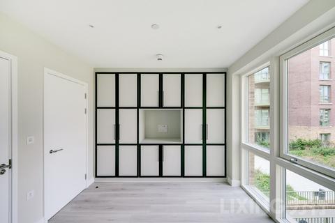 3 bedroom apartment for sale, Astell Road, Kidbrooke Village, SE3