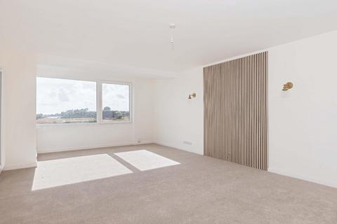 2 bedroom flat for sale, Brighton Road, Lancing