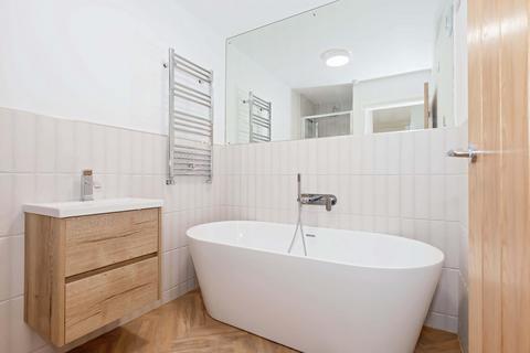 2 bedroom flat for sale, Brighton Road, Lancing