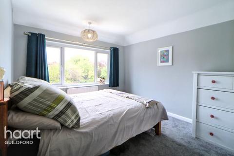 16 Sheepfold Road, Guildford, GU2 9TS