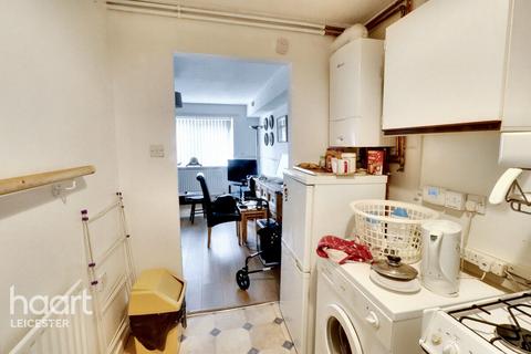 9 Andrewes Close, Leicester, LE3 5PD