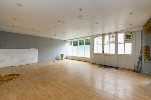 undefined, Ilchester, Yeovil BA22