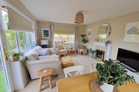 2 bedroom flat for sale, Carlton Hill, Exmouth, EX8 2AJ