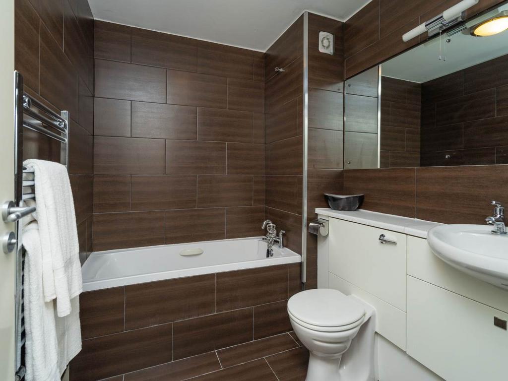 Interior039