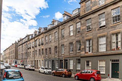 8/5 Barony Street, Broughton, Edinburgh, EH3