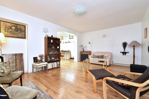 3 bedroom semi-detached house to rent, Grierson Road,  London, SE23