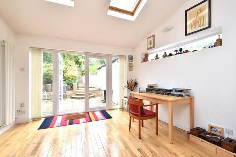 3 bedroom semi-detached house to rent, Grierson Road,  London, SE23