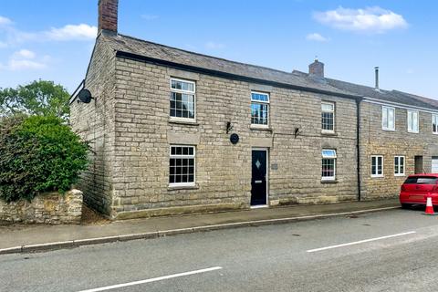 4 bedroom end of terrace house for sale, Castle Street, Somerton TA11