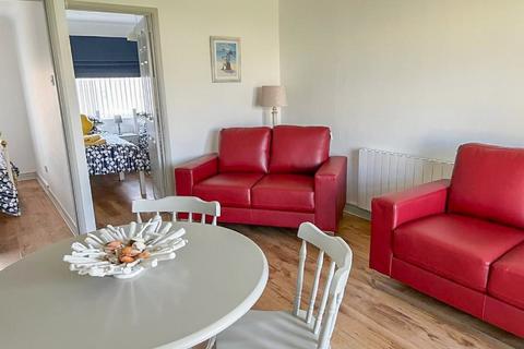 2 bedroom flat to rent, South Beach Road, Hunstanton