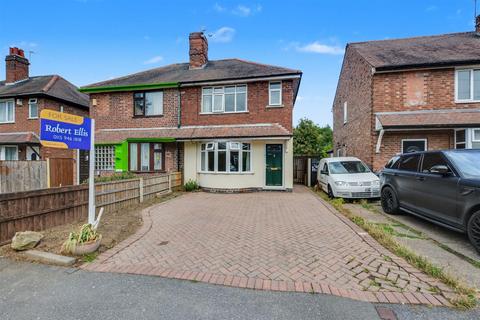 3 bedroom semi-detached house for sale, Chesterfield Avenue, Long Eaton