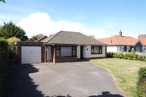 3 bedroom bungalow for sale, Wamil Way, Mildenhall, Bury St. Edmunds, Suffolk, IP28