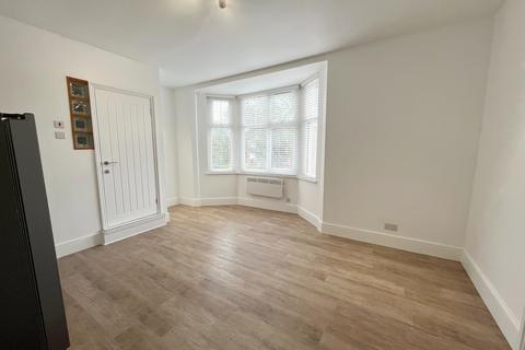 undefined, Knighton Road, Leicester LE2