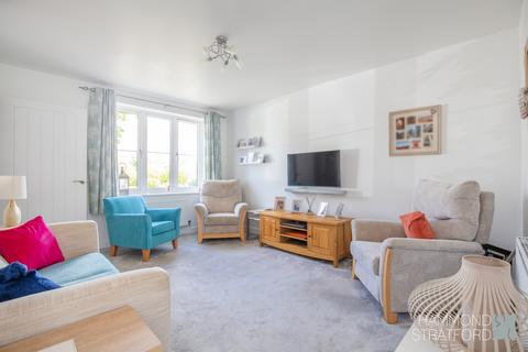 3 bedroom semi-detached house for sale, Harvest Road, Attleborough