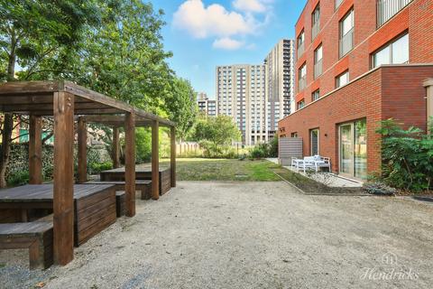 undefined, Harbard Close, Barking, IG11 8