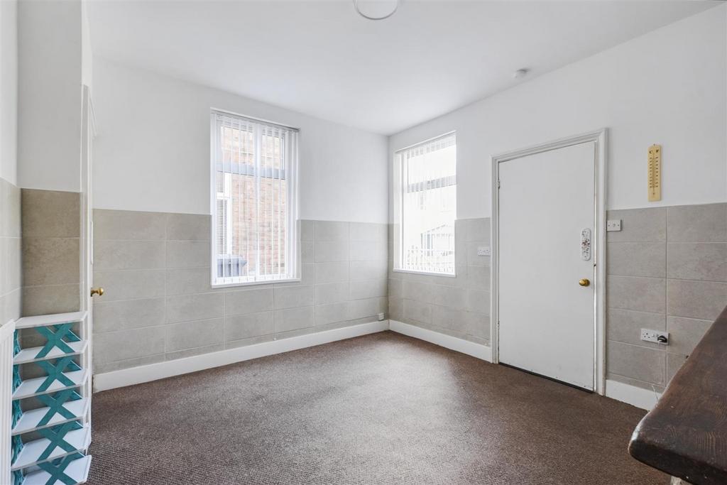 Dining Room 2.jpeg