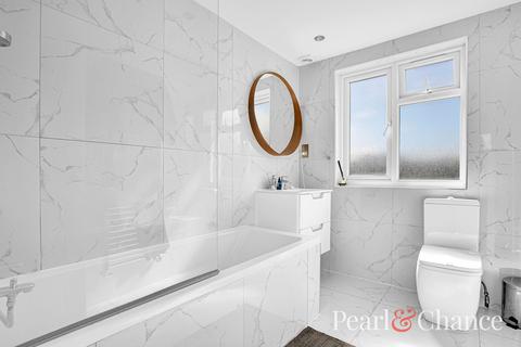 undefined, Golders Rise, London, NW4