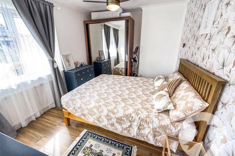 57 Thursley Road, London, SE9 4HL