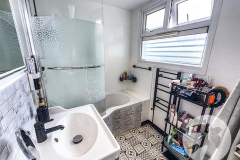 57 Thursley Road, London, SE9 4HL